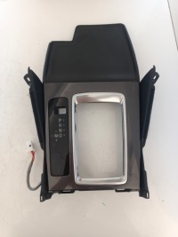 фото thumb №1, Gml8-64362 защита домкрата переключения передач рамка dekor mazda 6 gj автоматическая коробка передач 2017