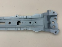 фото thumb №10, Toyota rav4 5 v 19r- балка pod радиатор pas dół