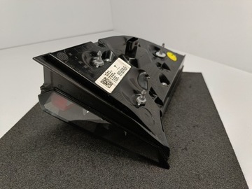 фото thumb №9, Tesla 3 m3 рестайлинг y 20- лампа крышки багажника правый зад led оригинальный номер 1502089-00-b