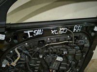 фото thumb №6, Volvo xc60 2020 двері передні