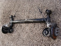 фото thumb №1, Oś балка задняя hyundai i10 i тормозные диски !!!