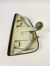фото thumb №10, Поворотник поворот поворотник передний перед правое mercedes w123 hella