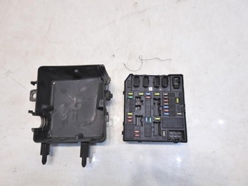 фото thumb №6, Коробка предохранителей usm renault latitude 2.0 dci 284b60738r