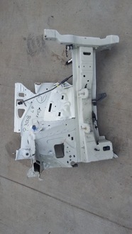 фото thumb №1, Peugeot 3008 iii 23-26r kwed четверть левая перед