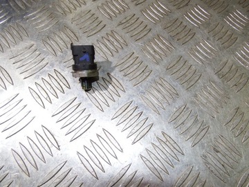 фото thumb №15, Датчик давления топлива подходит для: renault koleos ii, scenic ii 1.9d/