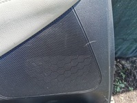 фото thumb №6, Kia carens iv обшивка оббивка двері лівий ліва задня шкіра beż