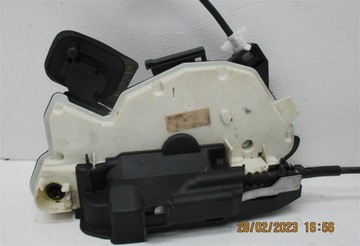 фото thumb №6, Замок правый перед vw polo 6r sedan vento 6ru837016