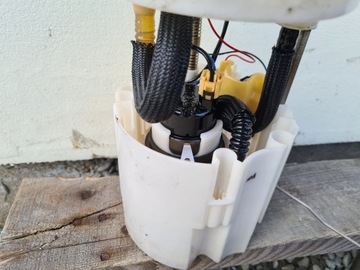 фото thumb №3, Volvo v40 ii насос топлива з бак 2.0d 31321153