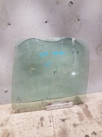 фото thumb №1, Скло двері задня задня ліва bmw e36 sedan