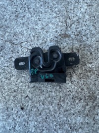 фото thumb №1, Замок капот правый перед volvo v60 i s60 ii 2013-2018