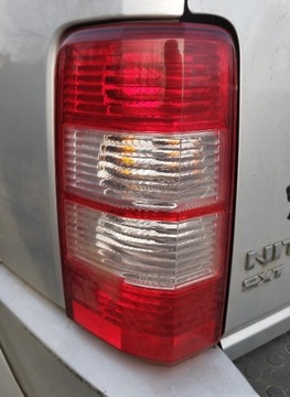 фото thumb №1, Лампа зад левая dodge nitro гарантия