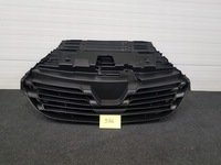 фото thumb №1, Решітка радіатора решітка радіатора бампера renault trafic iii 2014-2019