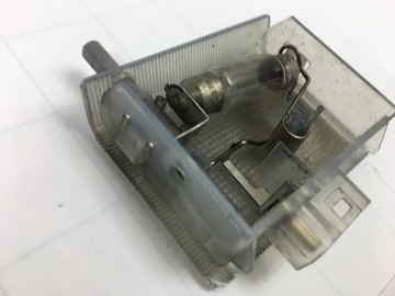 фото thumb №11, Лампа освещение бардачка w desce распределительной mercedes w140 1408200101