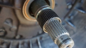 фото thumb №14, Wał привідний коробка передач vw touareg 5.0 tdi 313km