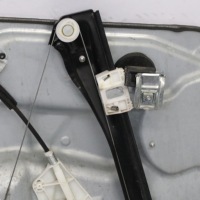 фото thumb №10, Mercedes w164 кронштейн обшивка підйомник скло перед правий a2514401813