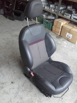 фото thumb №15, Peugeot 208 gti xy 3d сидіння диван обшивки