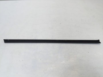 фото thumb №1, Hyundai i20 iii 2021 планка накладка левый перед