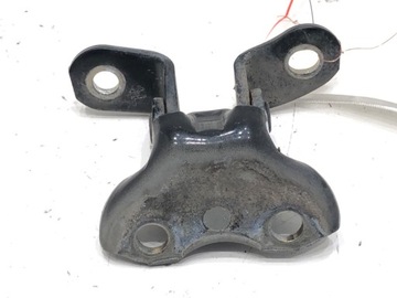 фото thumb №1, Петля двері перед лівий toyota corolla e18 13-18