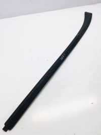 фото thumb №1, Молдинг стекло лобовое правая peugeot 308 t7