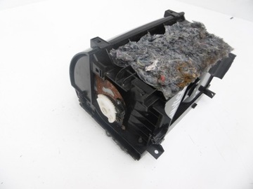 фото thumb №9, Бардачок na напитки кружки infiniti m m30 m35 m37 q70