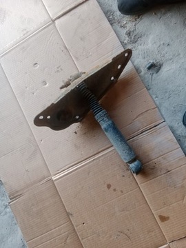 фото thumb №1, Амортизатор левый зад peugeot 5008 i 1.6 hdi