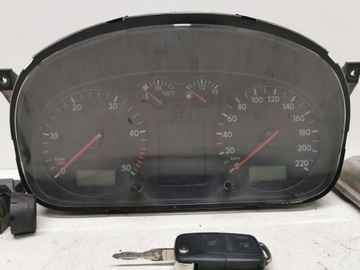 TRANSPORTER T4 2.5 TDI 88 л.с. КОМПЬЮТЕР 074906018AK, 0281010462 ALL/1/E2