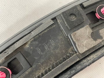 фото thumb №10, Планка крила лівий зад audi q8