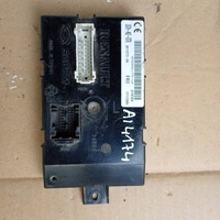 фото thumb №1, Блоки управління середина renault master ii p8200461379