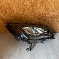 фото thumb №1, Лампа передняя правая peugeot 2008 ii led 9833036180