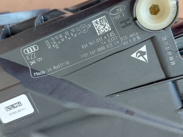 фото thumb №8, Audi q3 лампа перед ліва комплектна uk 83a941033a led