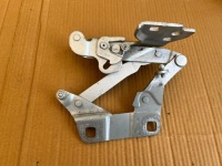 фото thumb №1, Mercedes x166 gls петля капот левый a1668800028 775 iridiumsliver