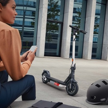 Hulajnoga Elektryczna Audi by Segway