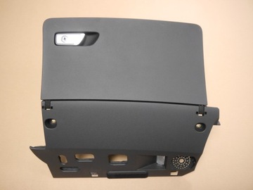 фото thumb №1, Audi tt 8s бардачок пасажира 8s1857035c