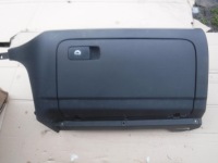 фото thumb №1, Vw jetta v iii 1k 05-11 бардачок пасажира 1k1857290a