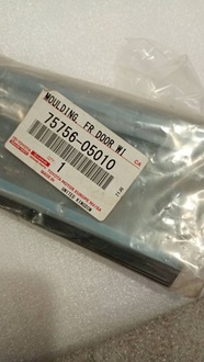 фото thumb №15, Toyota avensis t27 09-18 молдинг накладка защита рамки дверь левый перед c508