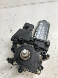 фото thumb №1, Audi a4 b5 моторчик стекло правый перед