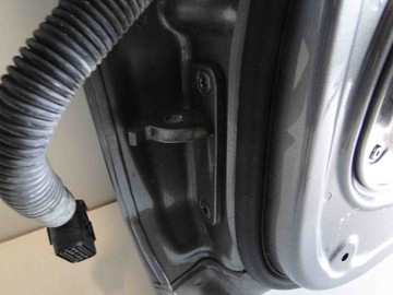 фото thumb №4, Mercedes e клас w212 петля двері задніх правих