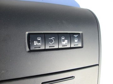 фото thumb №12, Chrysler town country лампа освітлення інтер'єру з стеля grand caravan