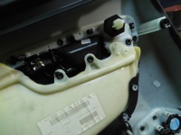 Volvo v60 10-17 обшивка правый задняя кожа Цена, фото thumb