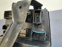 фото thumb №8, Chrysler pacifica i 4.0 b коробка предохранителей