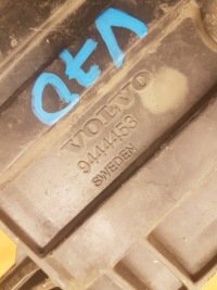 фото thumb №3, Основание аккумулятор volvo v70