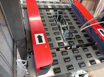 Запечатщик коробок Robopac Robotape 50A (например, Siat, 3 M, Comarme)