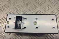 фото thumb №7, Кнопка керування вікон задніх правих двері kia 93570h8500wk 1.0l