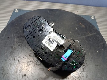 фото thumb №5, Спидометр приборы audi a3 8p рестайлинг 1.6 tdi 8p0920932g