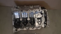 Поддон масляная vw audi a6 c8 q5 a5 a4 06l907660 / 06l103603ap / 06l103603ag Доставка, фото thumb