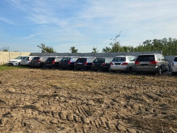 фото thumb №10, Toyota avensis t22 подлокотник крышка бардачок