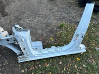 фото thumb №1, Порог блок двигателя средний audi a4 b8 левый ly9c