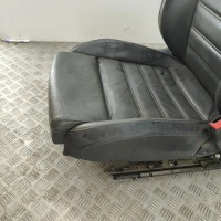 фото thumb №11, Комплект сидений vw amarok 2h_, s1b 3q0881106s 31230975 3.0l 165kw 2018