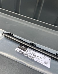 фото thumb №7, Молдинг бампера права ліва середня mercedes eqa eqb w243 x243 a2438851903