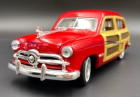 Ford Woody Wagon красный 1949 1:24 Motormax 73260